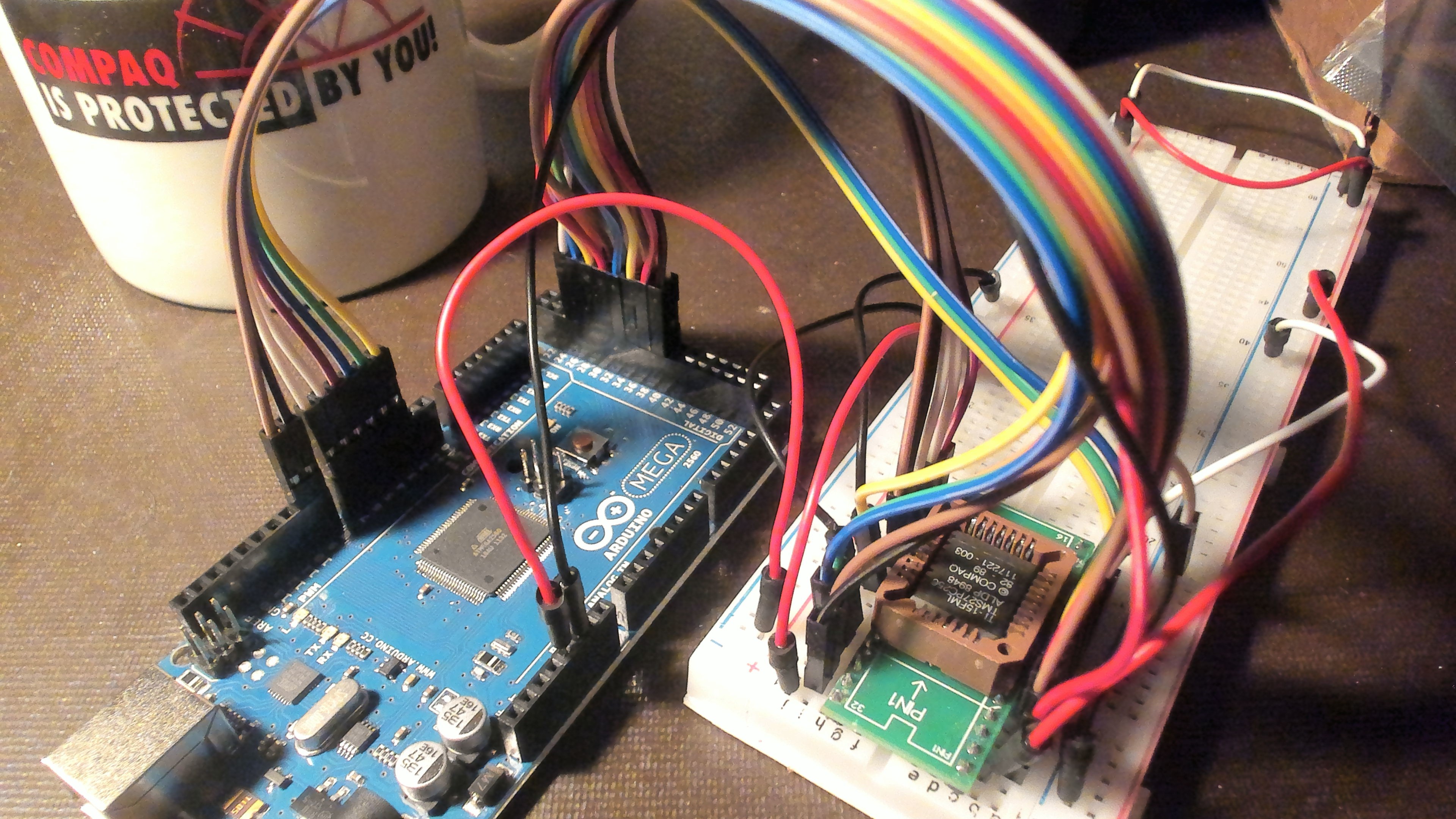 Arduino Breadboard EPROM Reader